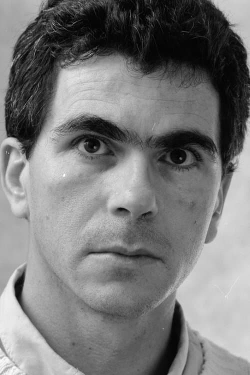 A portrait of Danniel Danniel