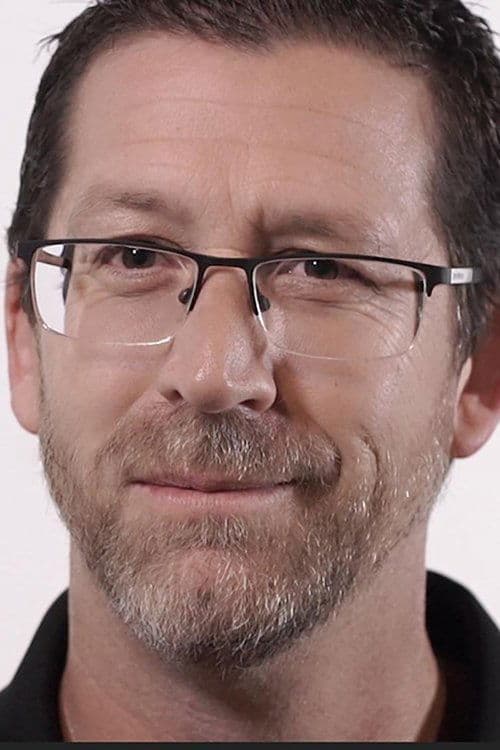 A portrait of Darren Doane