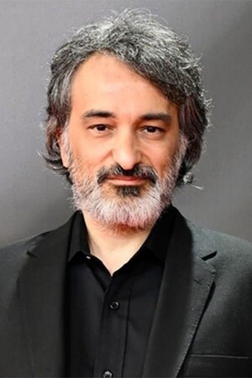 A portrait of David Bisbano