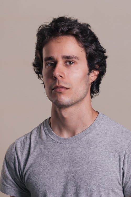 A portrait of David Pinheiro Vicente