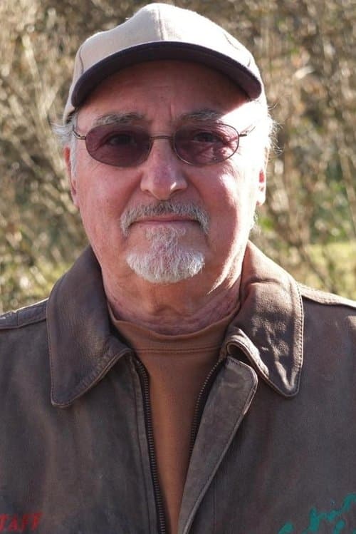 A portrait of David Saperstein