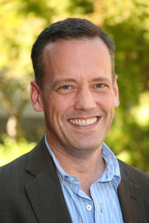 Dee Bradley Baker photo
