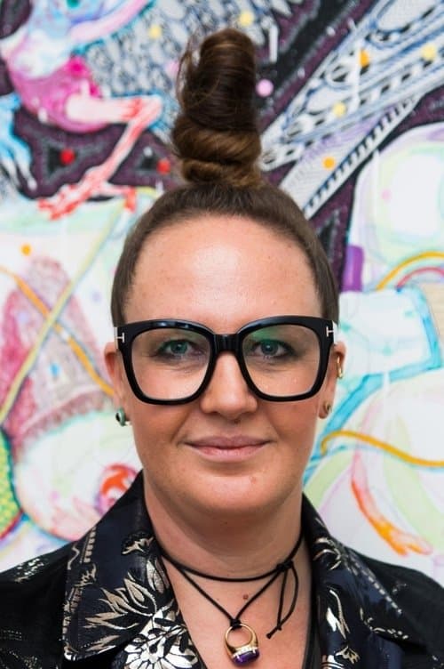 A portrait of Del Kathryn Barton