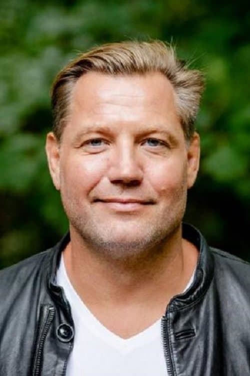 Dennis van der Geest photo