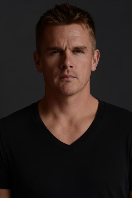 Derek Ray photo