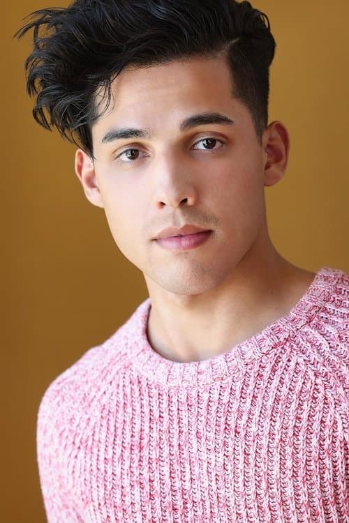 Derek Rivera photo