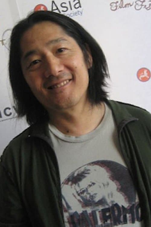 A portrait of Desmond Nakano