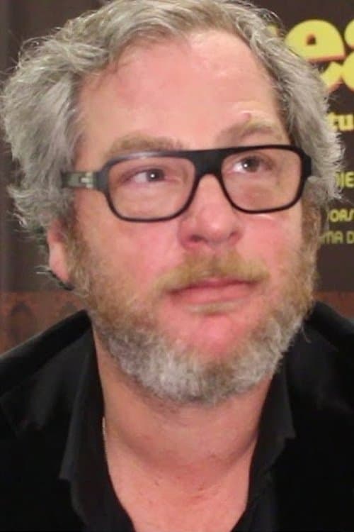 A portrait of Diego Kaplan
