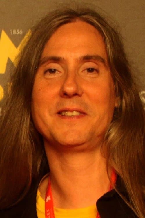 A portrait of Diego López-Fernández