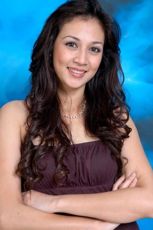 Dina Lorenza photo