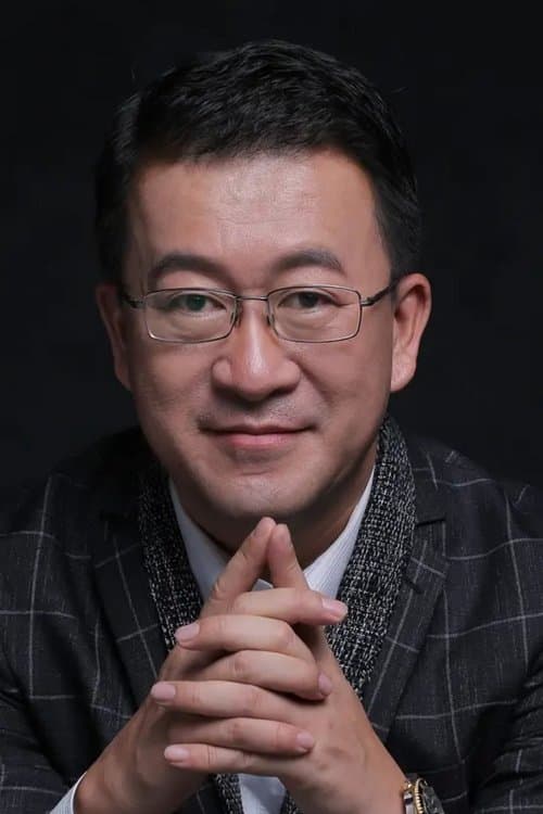 A portrait of Ding Liang