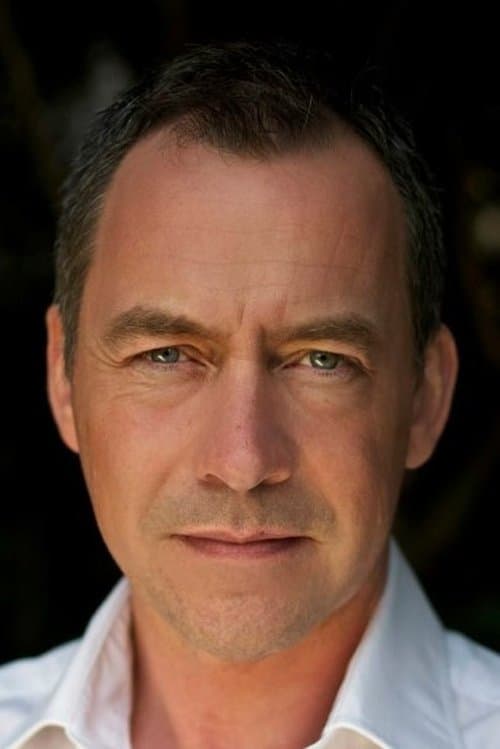 Dominic Mafham photo
