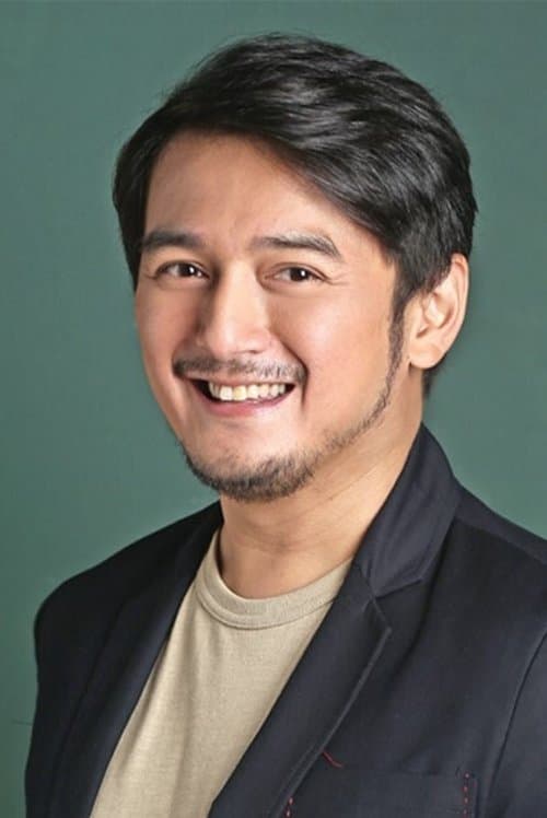 Dominic Ochoa photo