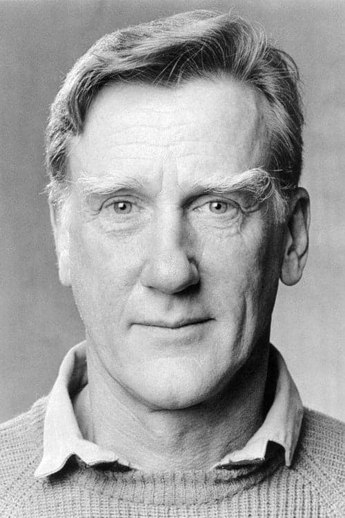 Donald Moffat photo
