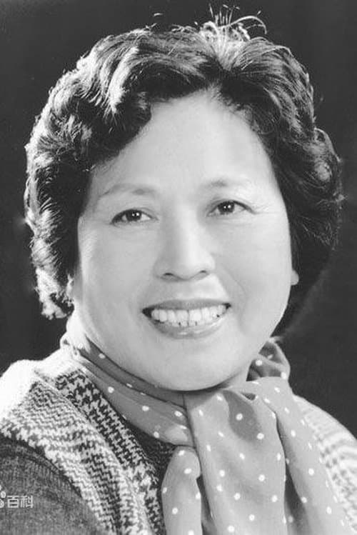A portrait of Dong Kena