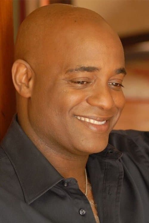 Dorian Holley photo