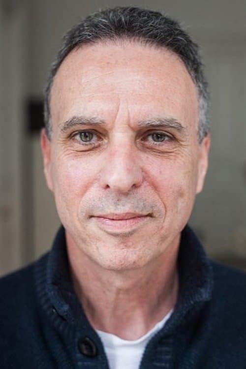 A portrait of Dror Zahavi