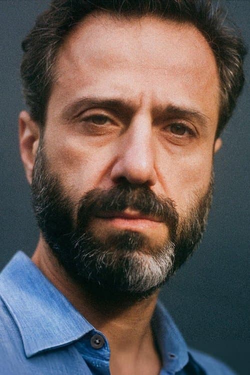 Ebrahim Azizi photo