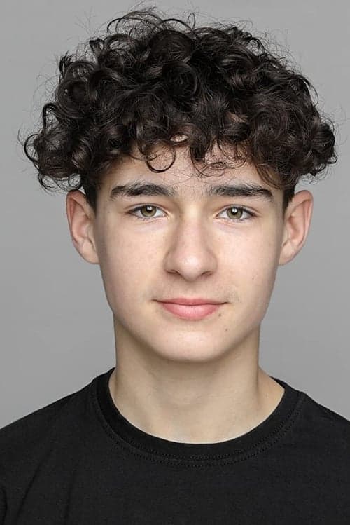 Edan Hayhurst photo