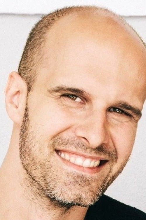 A portrait of Edoardo Ponti
