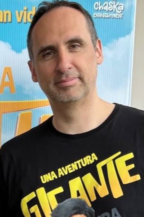 A portrait of Eduardo Schuldt