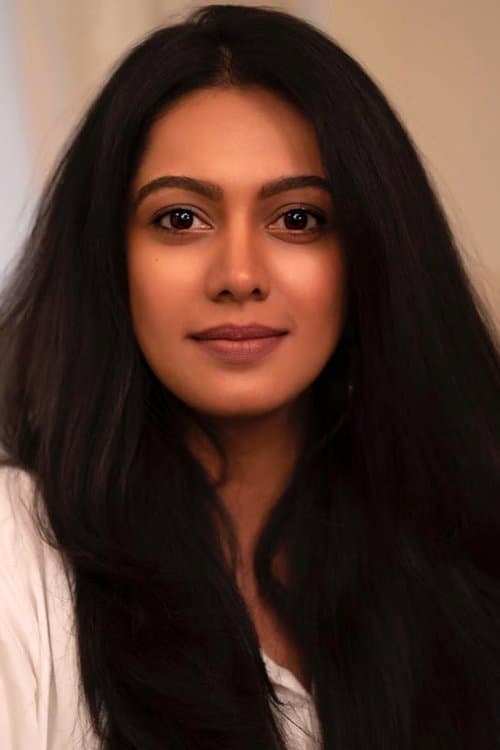 Eka Lakhani photo