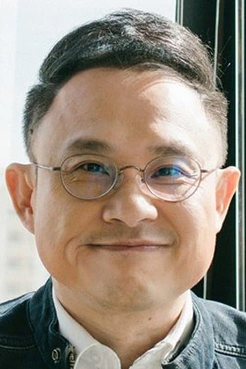 A portrait of Ekachai Uekrongtham