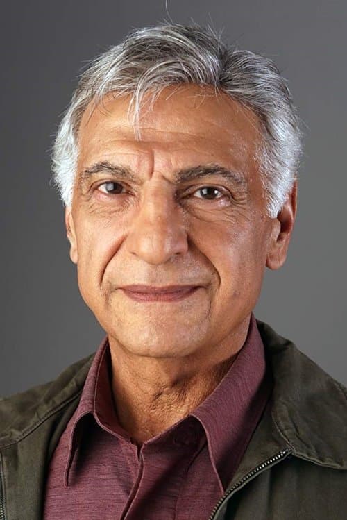 Elias Zarou photo