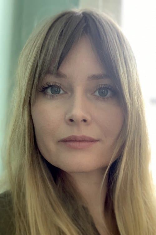 A portrait of Elina Sahlin