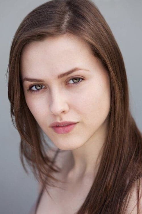 Elinor Crawley photo