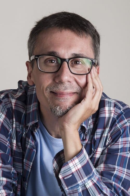 A portrait of Elio Quiroga