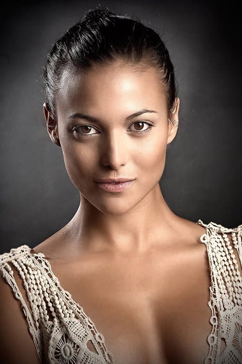 Elisa Mouliaá photo