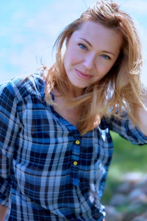 Elizabeth Lavender photo