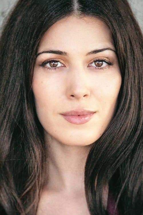Elizabeth Tabish photo