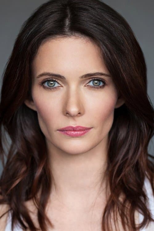Elizabeth Tulloch photo