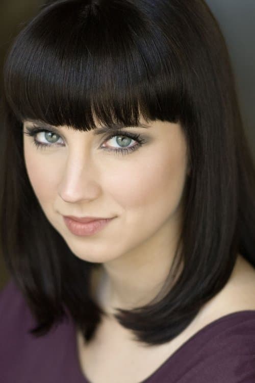 Ella Bardine photo