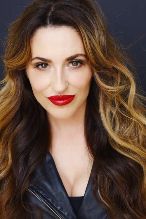 Elle Newlands photo