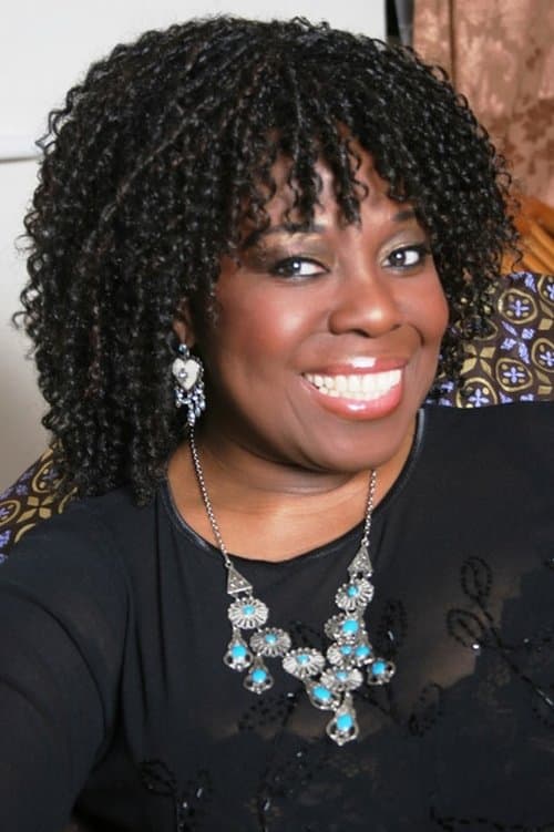 Ellen Thomas photo