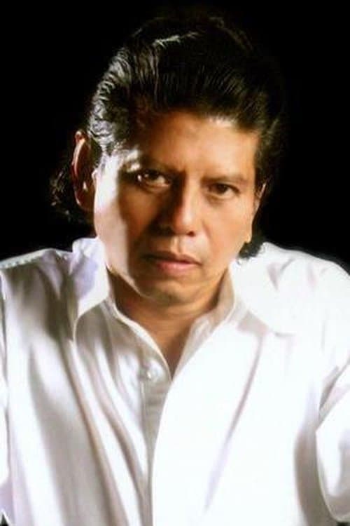 A portrait of Elwood Perez