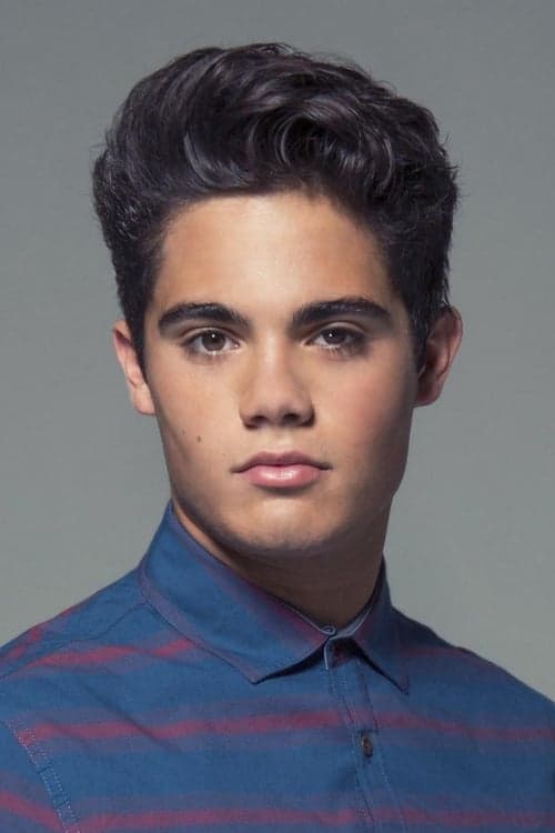 Emery Kelly photo