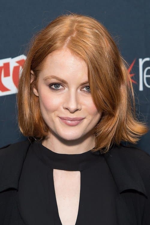 Emily Beecham photo