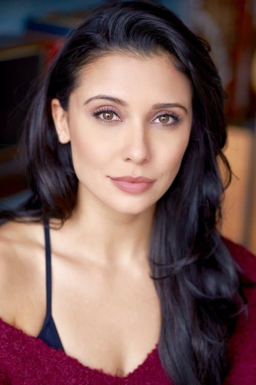 Emily Shah photo