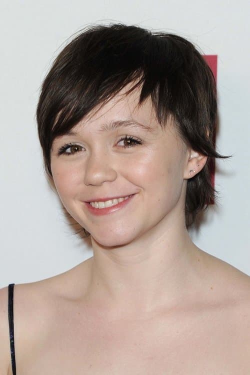 Emily Skeggs photo