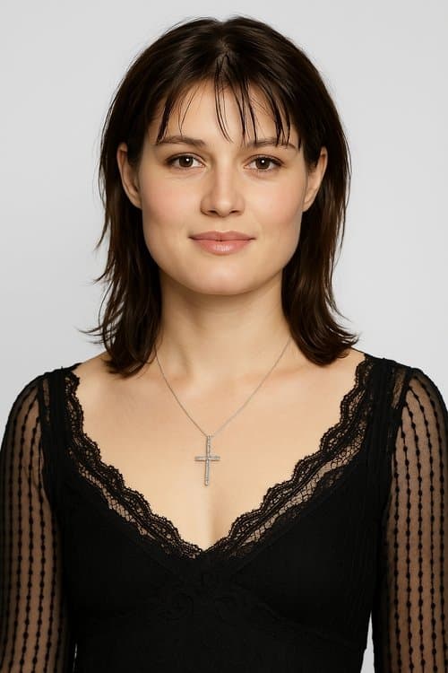 Emma Catherwood photo