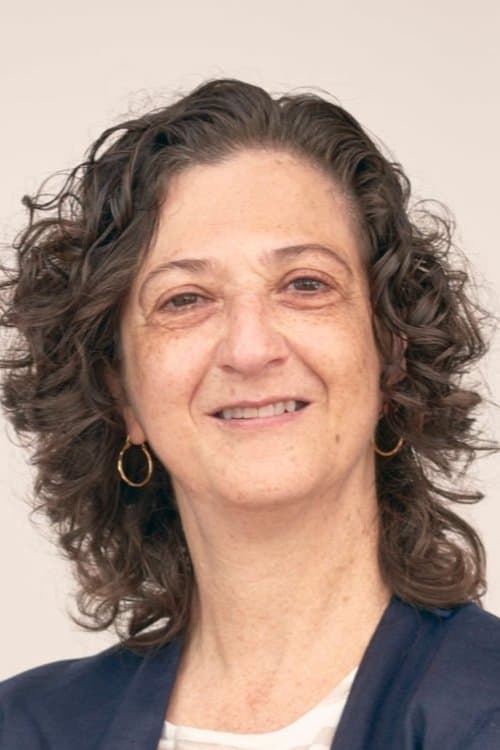 Emma Dib photo