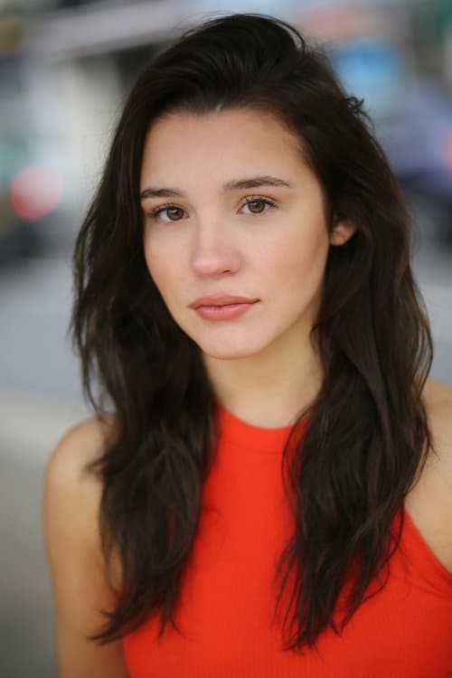 Emma Louise Webb photo