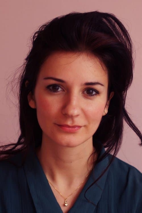 A portrait of Ena Sendijarević