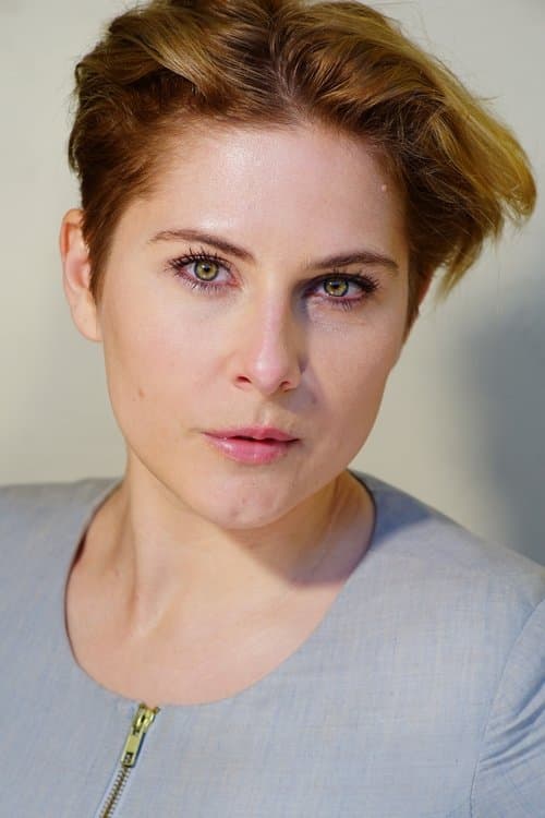 Erin Manker photo