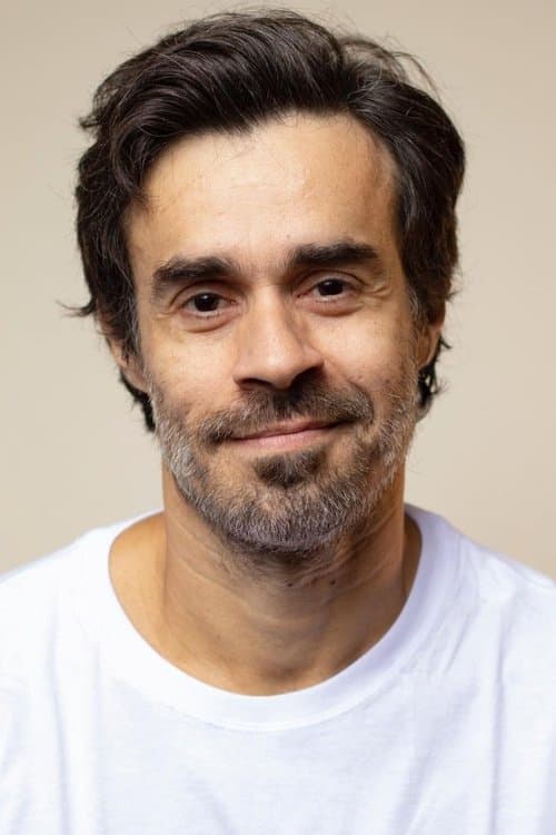 Erom Cordeiro photo