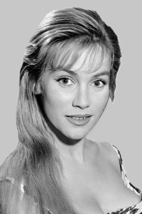 Estella Blain photo